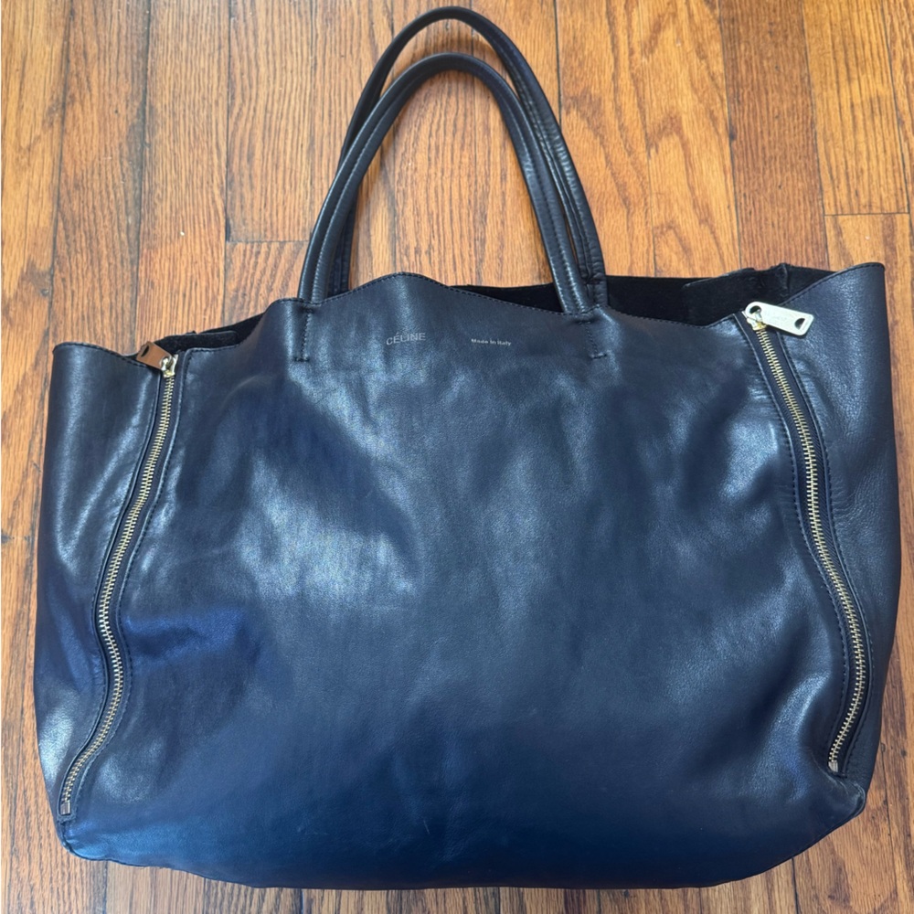 Celine Horizontal Zipper Gusset Cabas Black Lambskin Leather Totes Handbag - Picture 3 of 14